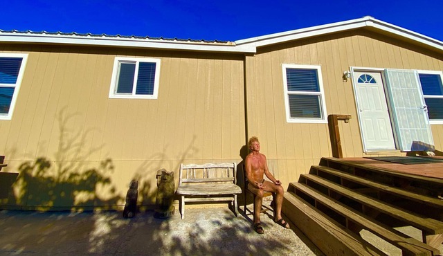 Mercury Mellow Manor... 5 Minutes from I-25. Private/Quiet/Immaculate Comfort