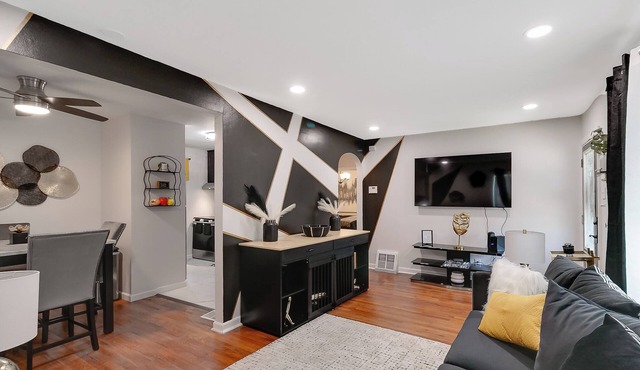 Milan Luxe Modern Glam Meets Cozy Comfort in University City!