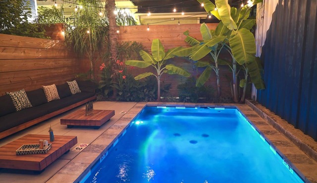 Modern and Spacious House | Heated Pool | Near FQ