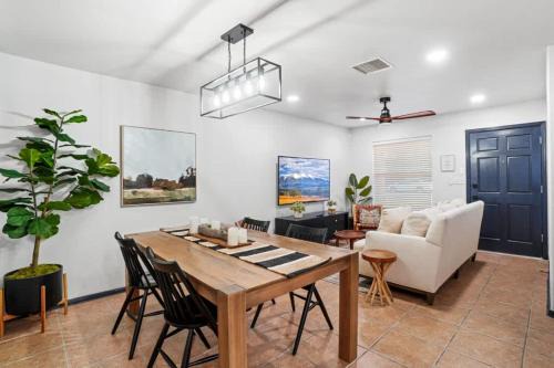 Modern Farmhouse 3BR Near Fort Bliss