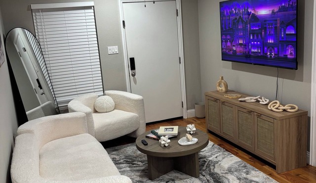 Modern Luxury Home with super comfy and cozy Tempur-pedic mattresses.