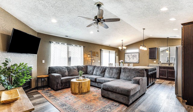 Modern Rapid City Duplex w/Yard: 5 Mi to Downtown