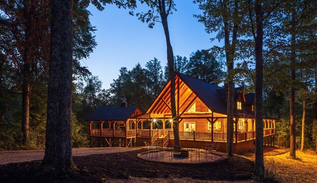 Moonlight Ridge Lodge - Hocking Hills
