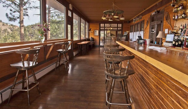 Mountainside Condo North on Prospect Mtn w/ WiFi & Resort Pool