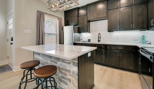 Near AFB & Medical Center: Modern San Angelo Home