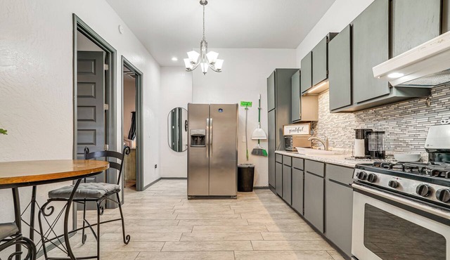 Near Casino & Shops: Cozy Apt in West El Paso!