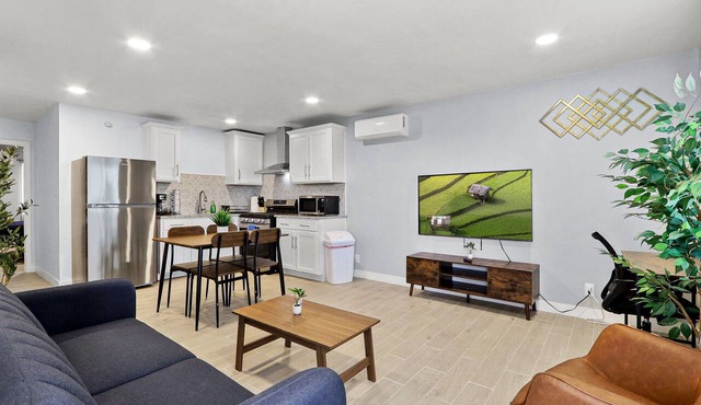 New! Westside Fully Remodeled - Stylish 1BR