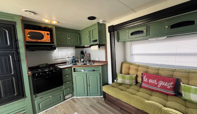 Nice campground with AC in charming Cameron next to beach and LNG plant.
