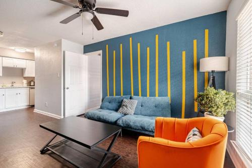 Ocean Blue 1Bed Apt Free Parking 13min Downtown