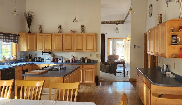 OPEN Dates on Leech Lake home; NEW property offering, All dates open Book Now in Walker