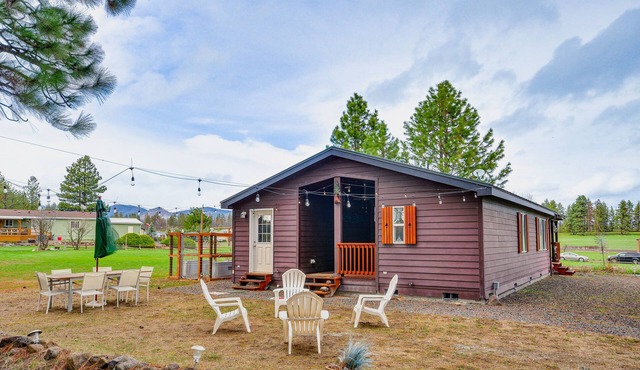 Oregon Cabin on Pine Hollow Reservoir w/Mtn View!