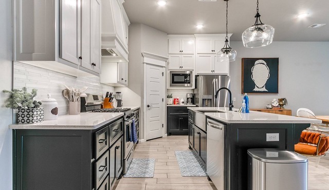 Palmetto Perfection:Spacious 3-Bedroom Home in OKC
