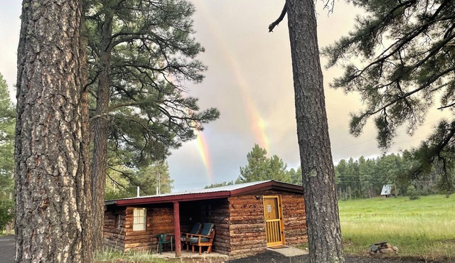 Pavilion Cabin - El Porvenir Cabins - Hermits Peak