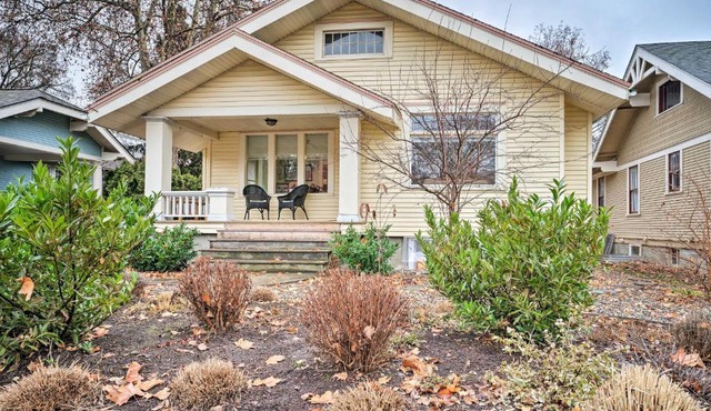 Peaceful Wine Country Getaway - Walk to Downtown!
