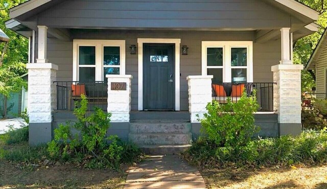 #PeteRetreat -2 blocks from OSU, newly remodeled