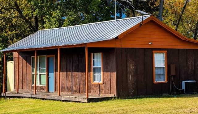 Playin Hooky on Lake Fork-Waterfront-Boat Ramp