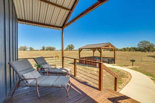 Pond & Grazing Cattle! Rural Getaway Near Van