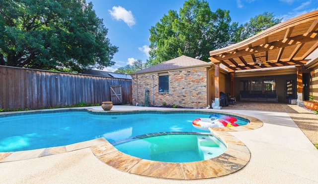Poolside Paradise Near Dallas - 7 Beds + Game Room + Tall Privacy Fence