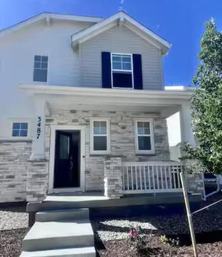 Prime location near Denver International Airport