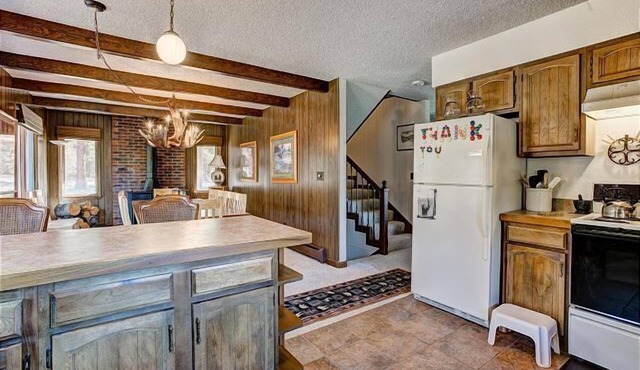 Private and Secluded Home on 25 Acres Pets Welcome