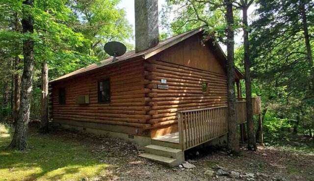 Private log cabin #3 at Wisteria