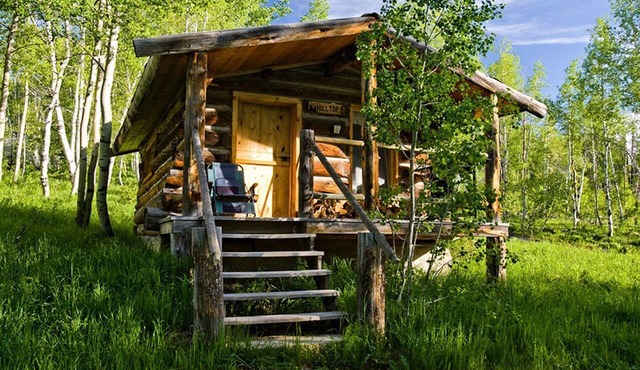 Private Mountain Cabin for Unique Camping Experience in Clark, Colorado