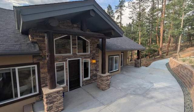 Private Mountain Sanctuary in Pike National Forest