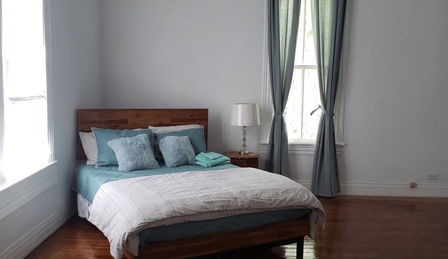 Private room. Private entrance. Private drive. in Marshall