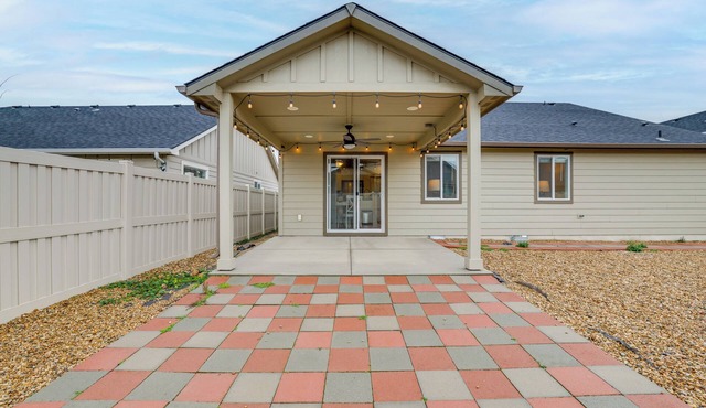 Private Suburban Hideaway 10 Mi to Dtwn Nampa!