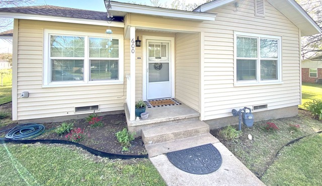 Quaint Getaway in the ♥️ of Caldwell