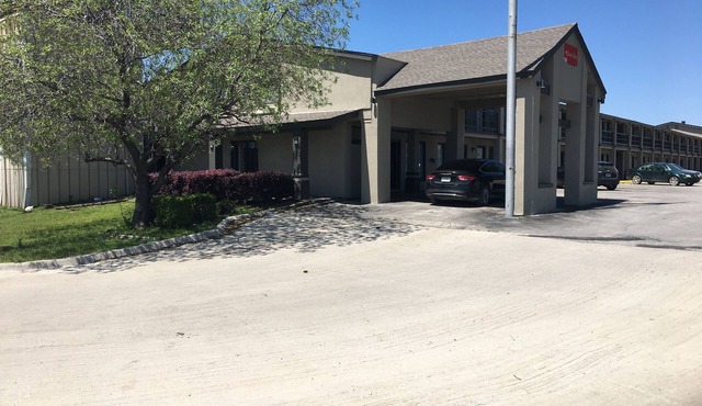 Quest Inn