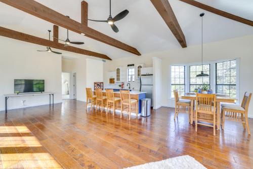 Quiet & Convenient Unit, 7 Mi to Lake Ray Hubbard!