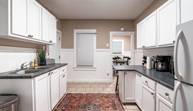 Raider On Main - 2BR/1BA - Pet Friendly
