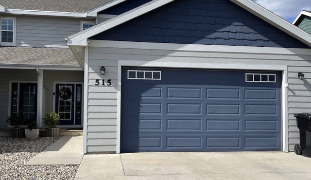 Really nice home one block off University Ave in Williston