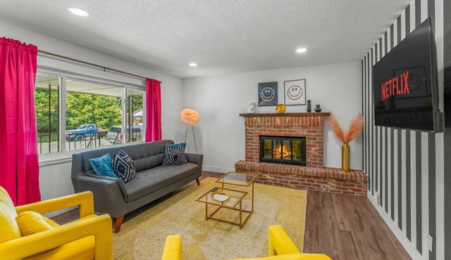 Reel Retreat | A 3BR Family-Friendly Escape
