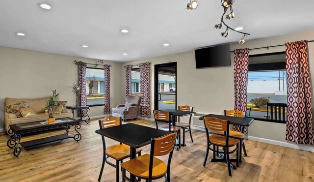 Rodeway Inn & Suites Brookhaven