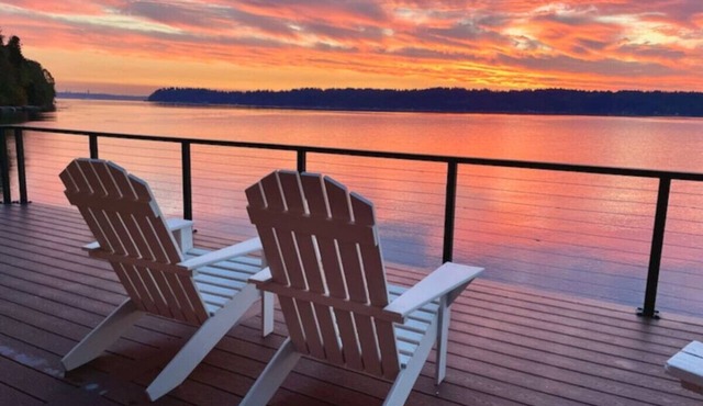 Seaside Serenity Beach Getaway w/kayaks & SUPs!