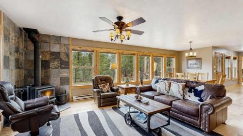 Secluded New Meadows Retreat Golf & Pool