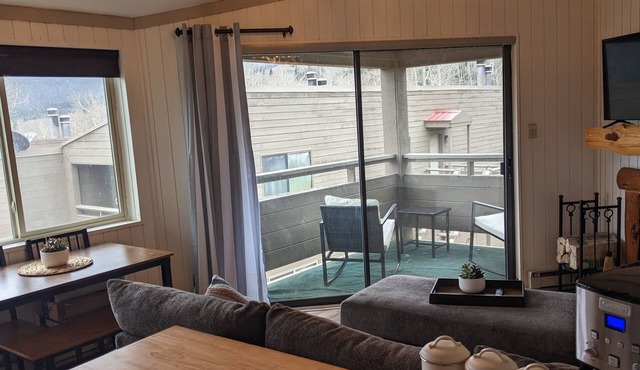 Ski, Hike, and Stargaze from Your Southern Colorado Mountain Hideaway!