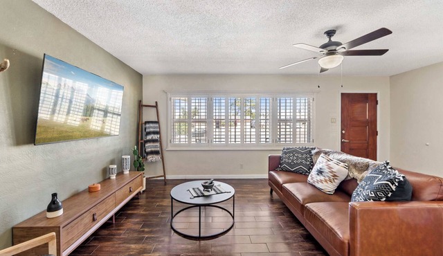 Southwestern Modern 4 Bedroom