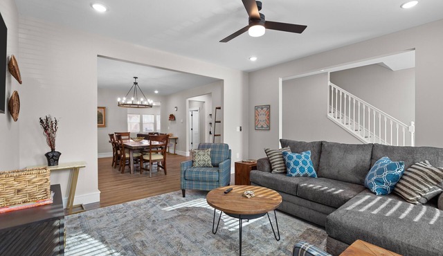 Spacious 5BR Home | Amazing Shower | Near SLU & Tower Grove | The Gate STL
