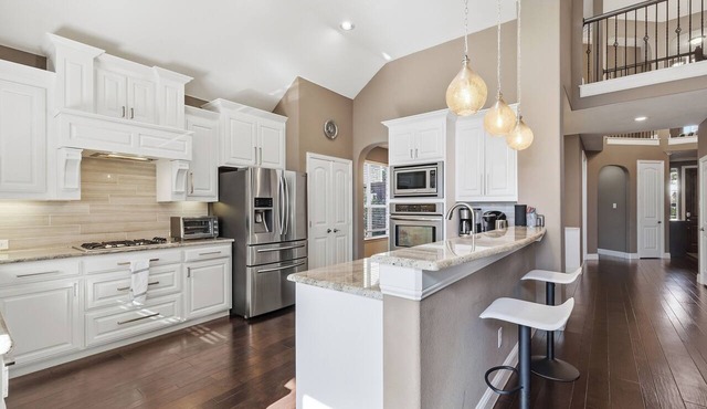 Spacious Cozy 4B Home in Frisco