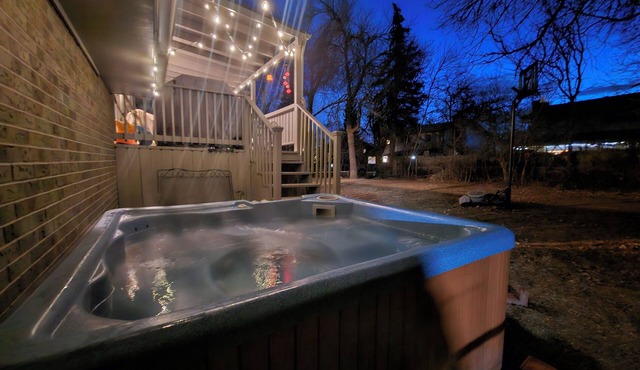 Spacious Family Getaway Hot Tub Parks & Trails