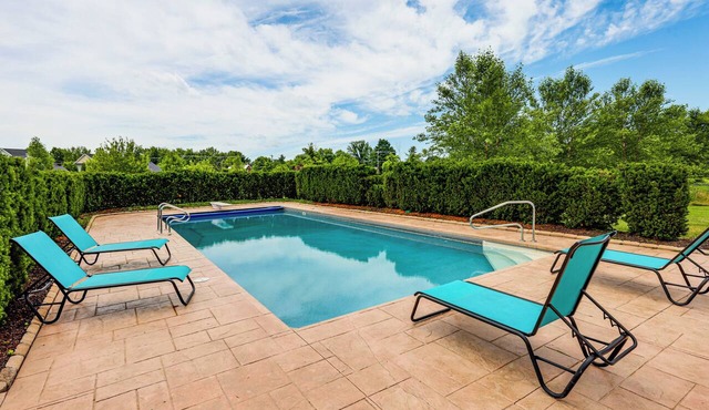 Spacious Group Getaway Near Cincinnati and Dayton