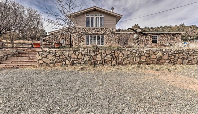 Spacious Mountain home near Ruidoso