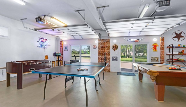 Spacious Retreat & Game Room | Sleeps 8