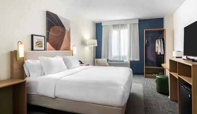 Spark by Hilton Lafayette South