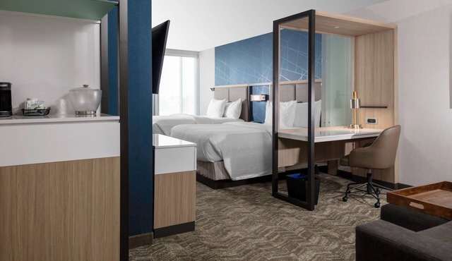 SpringHill Suites Kansas City Airport