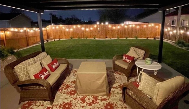 Stylish 4bed2bth Denver home near Downtown, Redrocks, and ALL major highways!