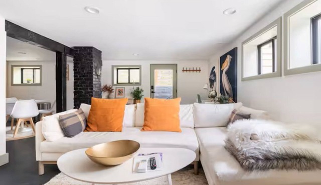 Stylish Wallingford Retreat - Walk to Gas Works